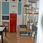 شقة Casa Flora Al Corso نابولي