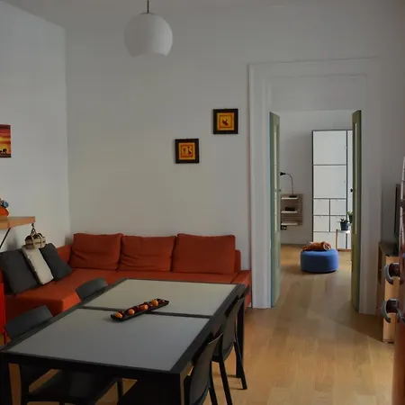 Casa Flora Al Corso