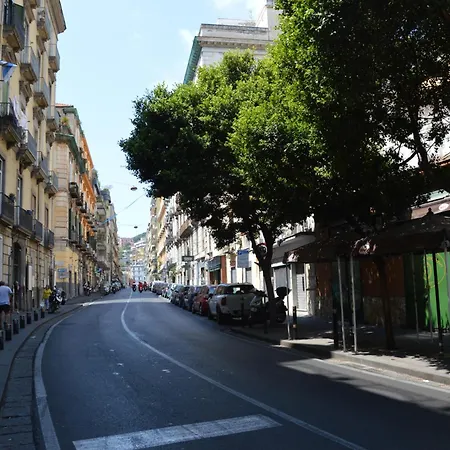 Casa Flora Al Corso شقة *
