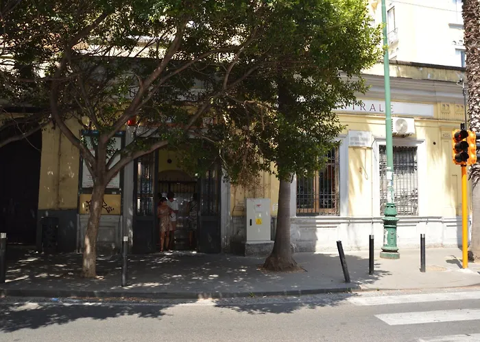 Casa Flora Al Corso * Neapol